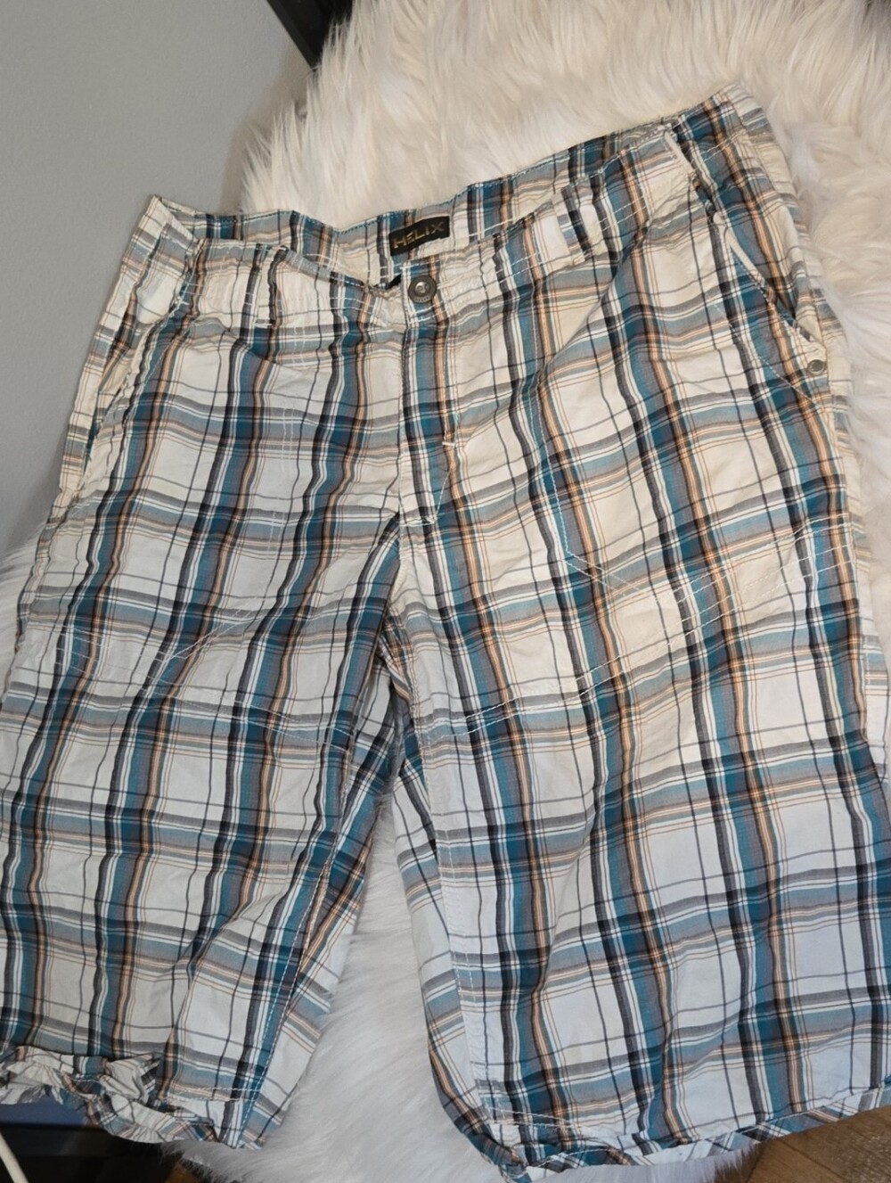 Helix Plaid Shorts in White, Blue & Tan